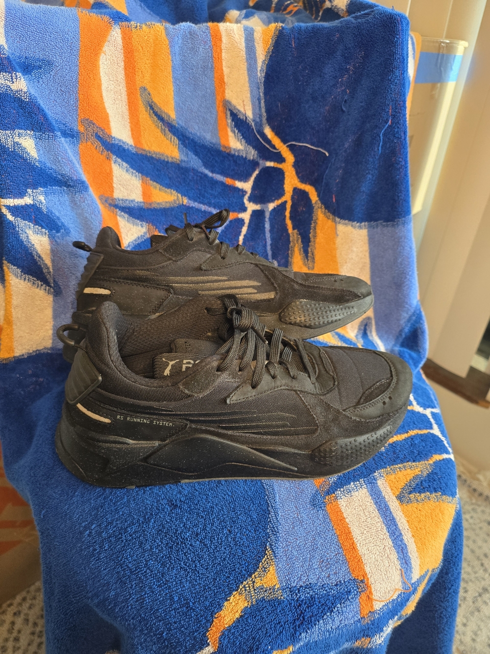 Puma M 10 ~ W11.5 All-Black Athletic Sneakers